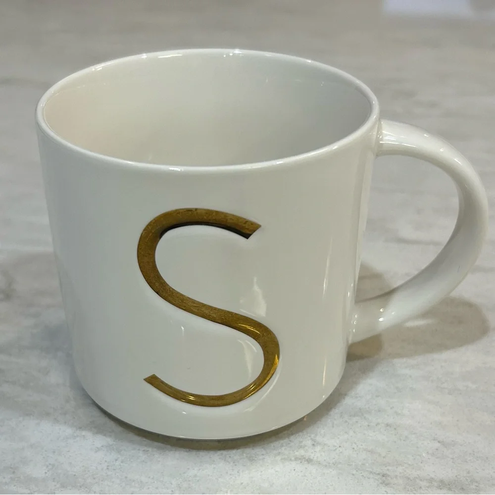 Williams Sonoma White Mug with Gold Lettering